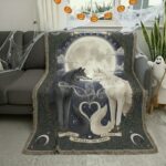 2025 Two Souls, One Moon – Mystical Couple Wolf Woven Blanket 1