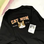unique cat lovers gifts personalized cat mom sweatshirt from photo portrait cust 1