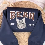 adorable cat mama sweatshirt personalized cat name portrait from photo perfect m 1