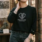 embroidered-sweatshirt