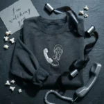 embroidered-sweatshirt