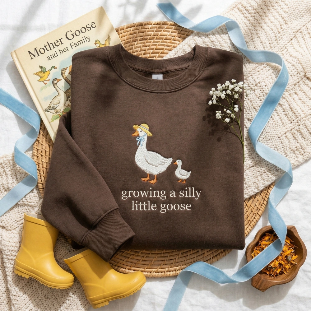 embroidered-sweatshirt-3 Embroidered Sweatshirt