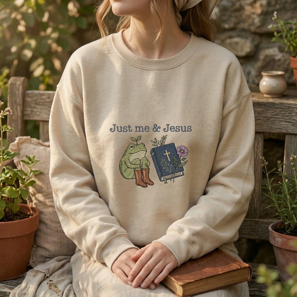 embroidered-sweatshirt-2 Embroidered Sweatshirt