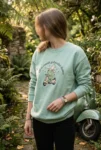 embroidered-sweatshirt