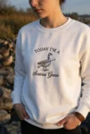 embroidered-sweatshirt