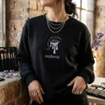 embroidered-sweatshirt