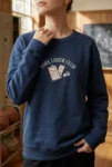 embroidered-sweatshirt