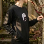 embroidered-sweatshirt