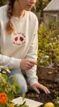 embroidered-sweatshirt