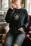 embroidered-sweatshirt