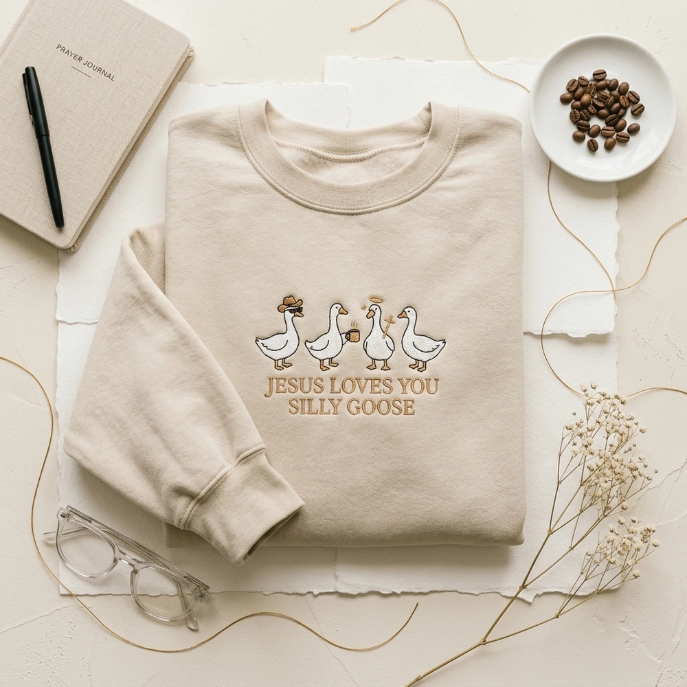 embroidered-sweatshirt-3 Embroidered Sweatshirt