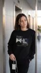 embroidered-sweatshirt